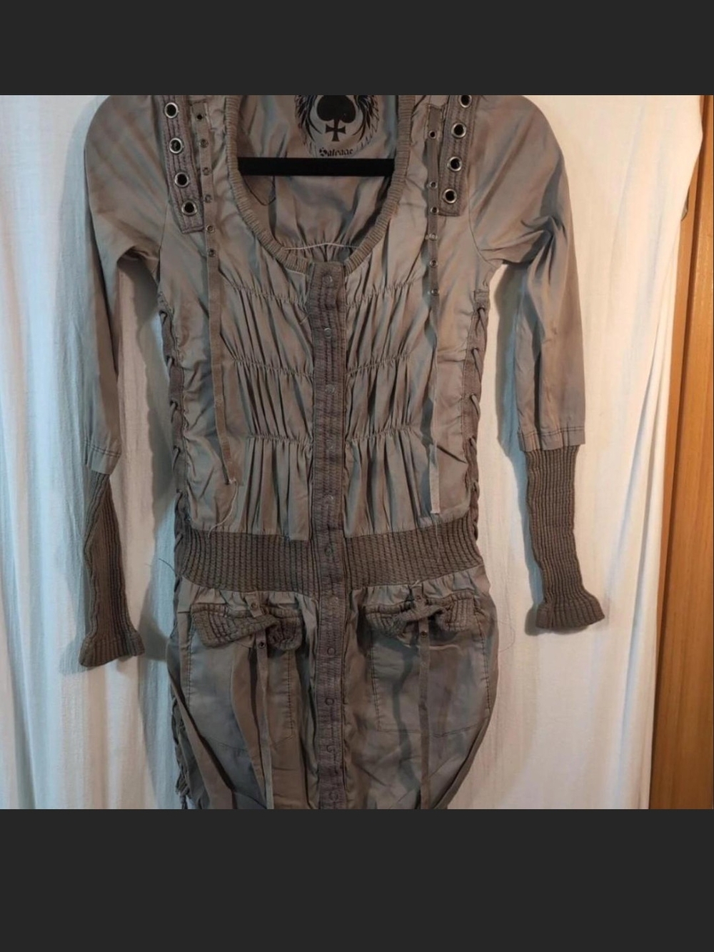 Salvage Black and Gray Graphic Jacket Interior